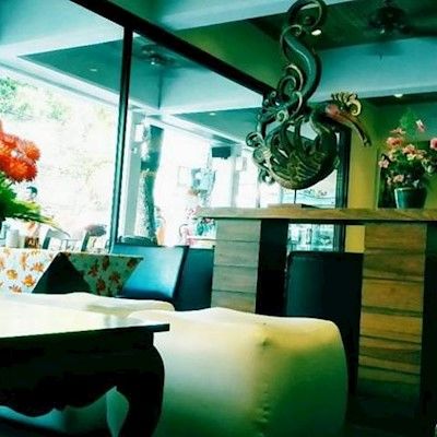 Cha-cha Phraathit Hotel 3*